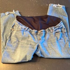 Maternity A&F Ankle Jeans